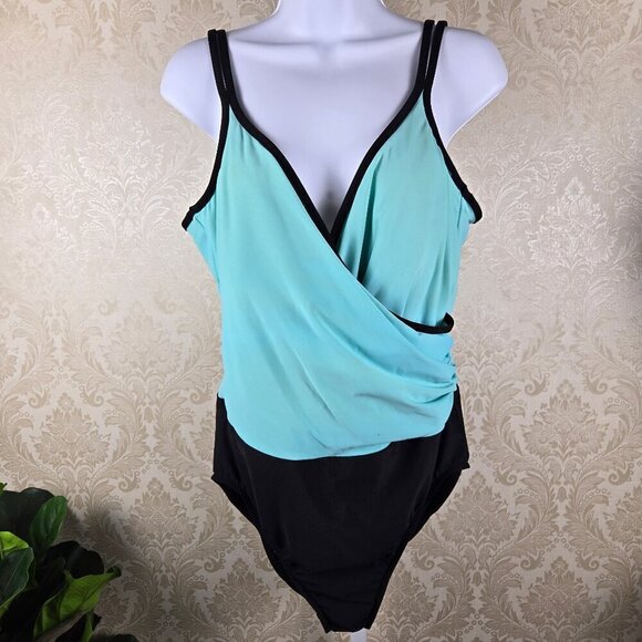 Trimshaper Size 18 Seafoam Green/Aqua and Black One Piece Swimsuit Wrap Look - Picture 1 of 11
